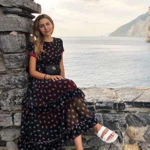 Meet your Posher, Meghan